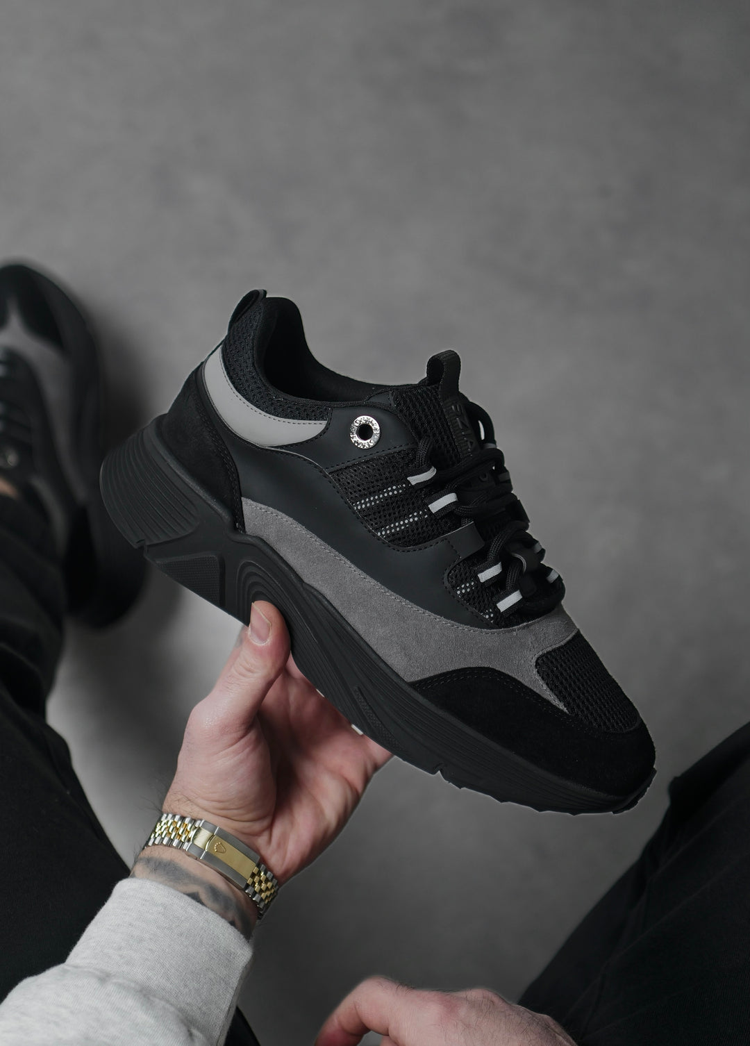 Runner Neo - Black Grey