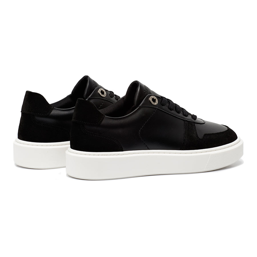 Sail Black 